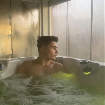 Séjour chez l'habitant Massage Sauna Jakuzzi Bischofsheim