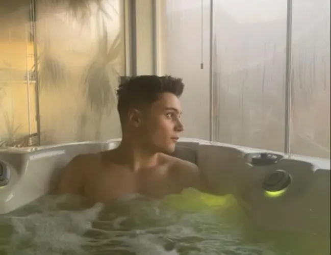 Проживание в семье Massage Sauna Jakuzzi Bischofsheim